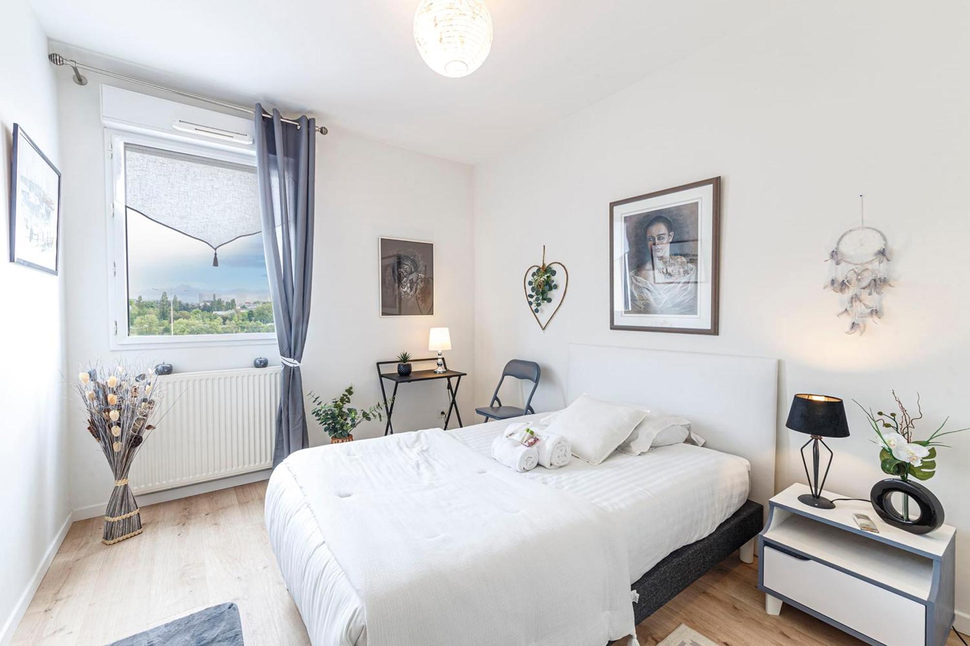 Apartament L'Aragon Wifi Balcon Vue La Maine Angers Zewnętrze zdjęcie